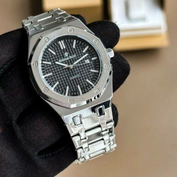 Audermars Piguet Watch for Men (WJ210)