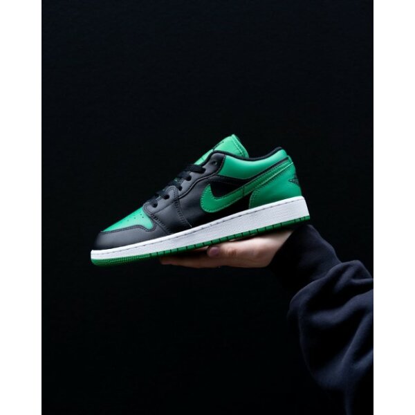 Jordan 1 Low Black Lucky Green