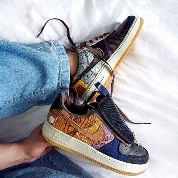 Nike Travis Scott