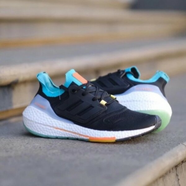 Adidas Ultraboost 22 Black Sky Rush Turbo